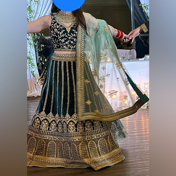 Teal Velvet Lengha - Picture 2 of 3